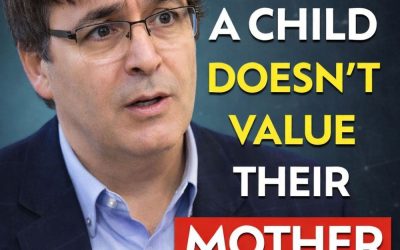 7 psychological reasons why some children emotionally distance themselves from their mother.